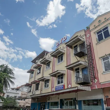 Oyo 448 Hotel Central-2